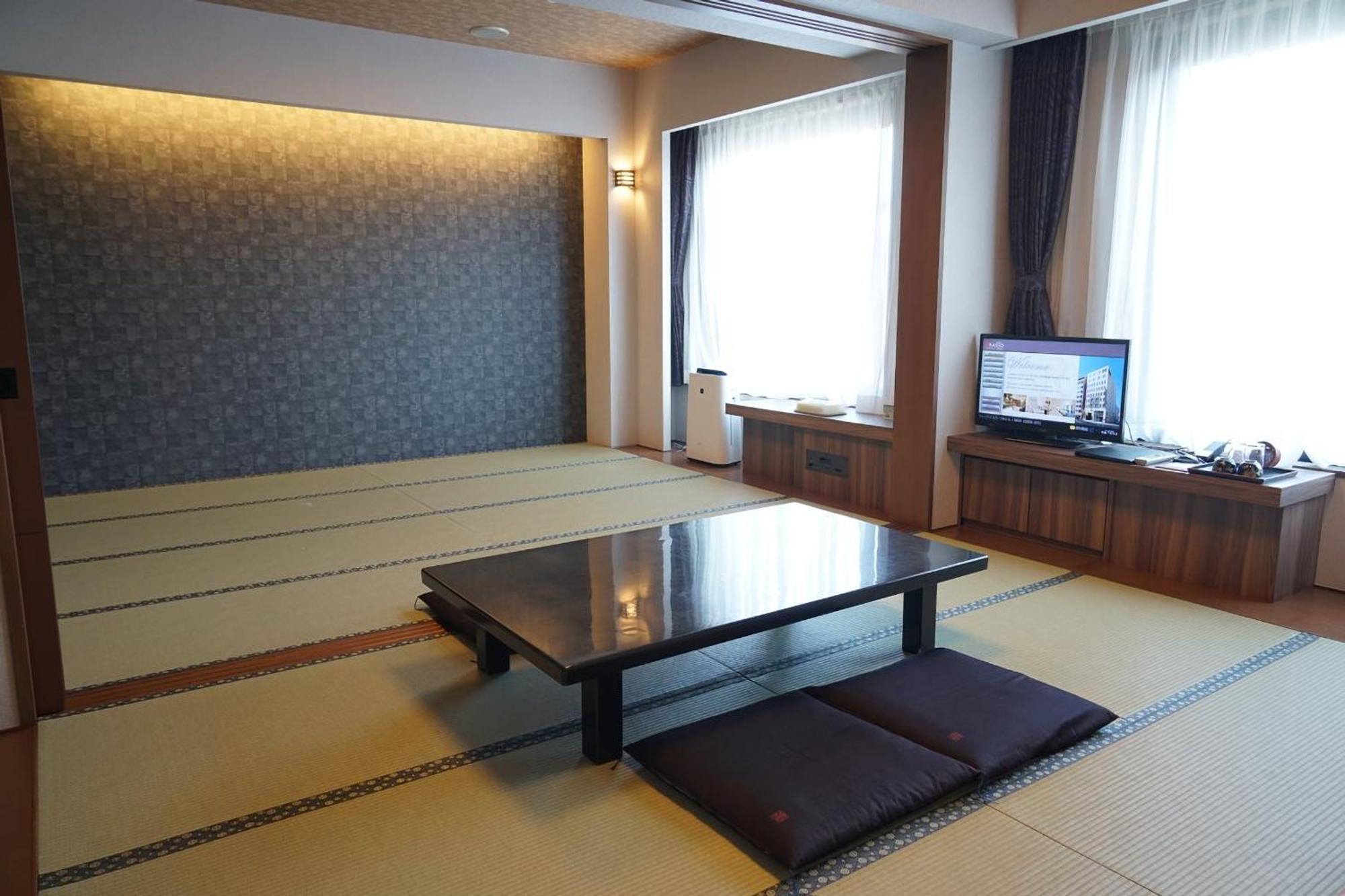 โรงแรมดับเบิลยูบีเอฟ อาร์ต สเตย์ โรงแรม ซัปโปโร